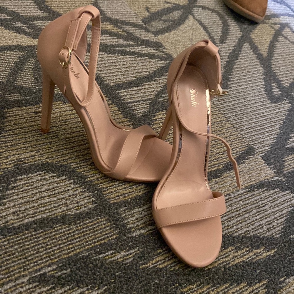 Nude heals. Not the type of heal that I was looking for